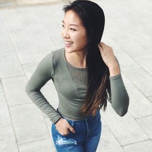 Meet your Posher, Monica